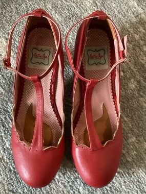 Bettie Page Red T-Strap Mary Janes size 10